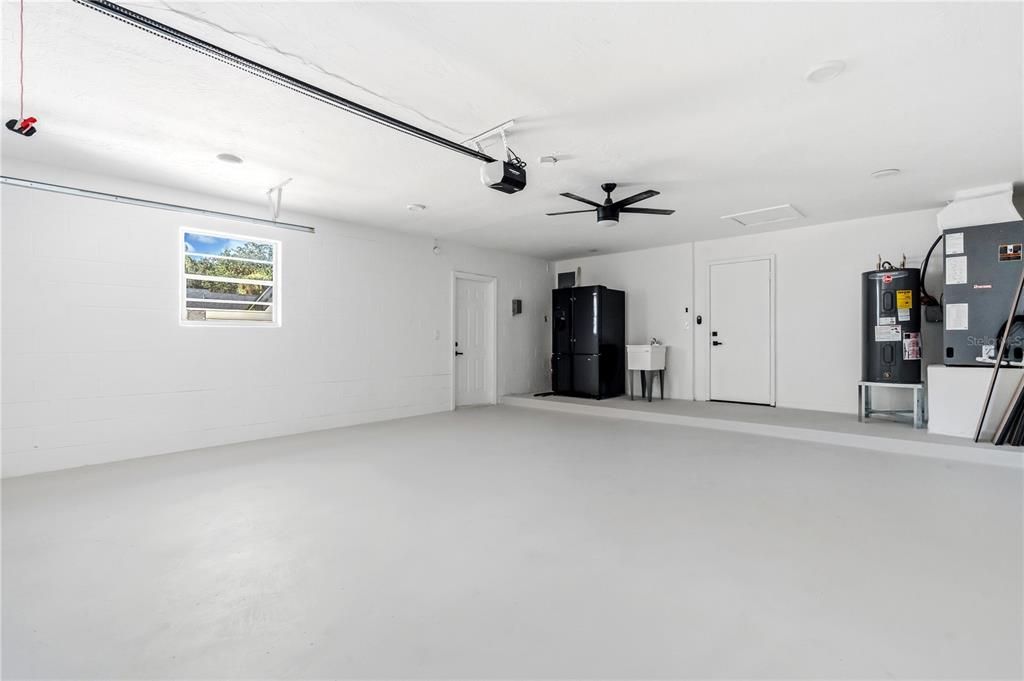 待售: $659,900 (4 贝兹, 2 浴室, 2096 平方英尺)