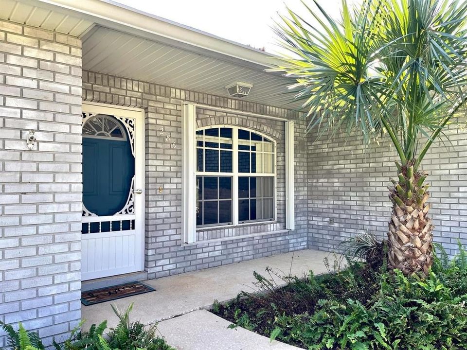 На продажу: $325,000 (3 спален, 2 ванн, 1172 Квадратных фут)