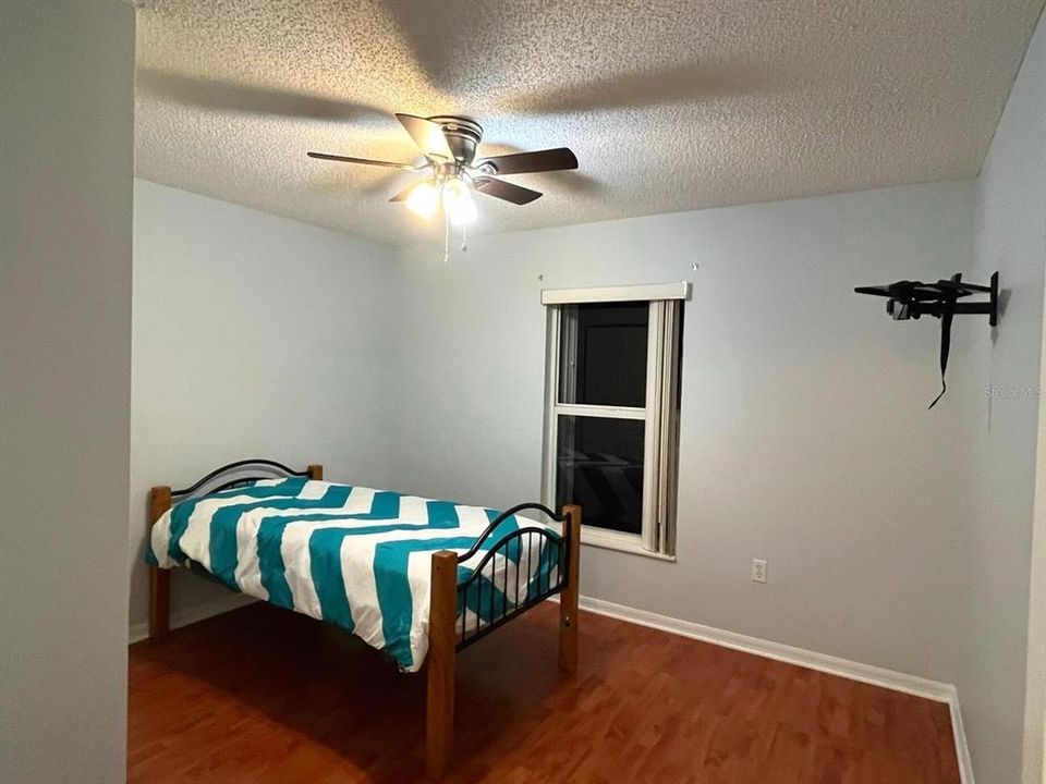 На продажу: $325,000 (3 спален, 2 ванн, 1172 Квадратных фут)