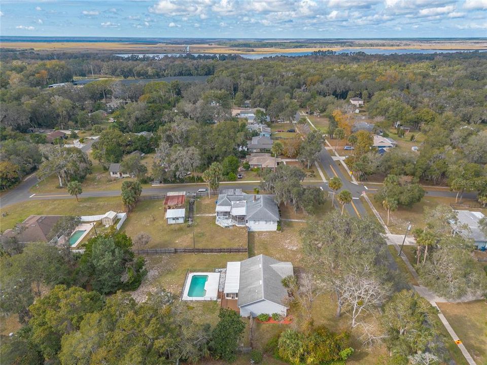 На продажу: $335,000 (3 спален, 2 ванн, 1172 Квадратных фут)