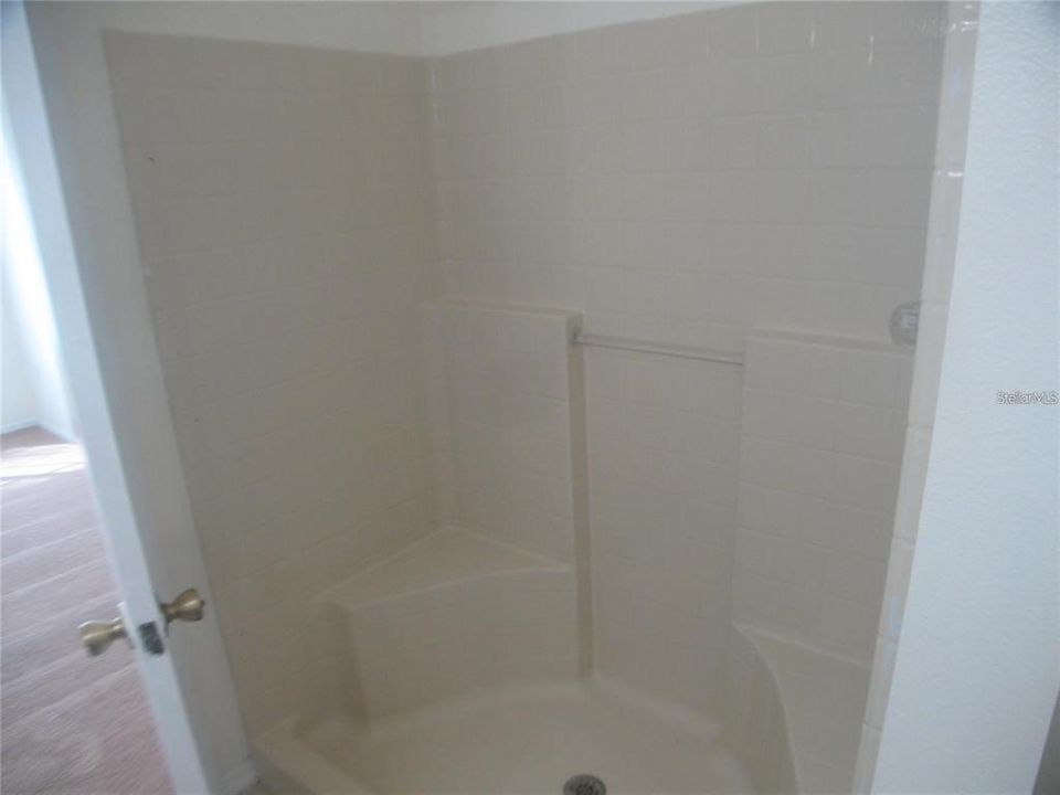 For Rent: $2,450 (3 beds, 2 baths, 1457 Square Feet)