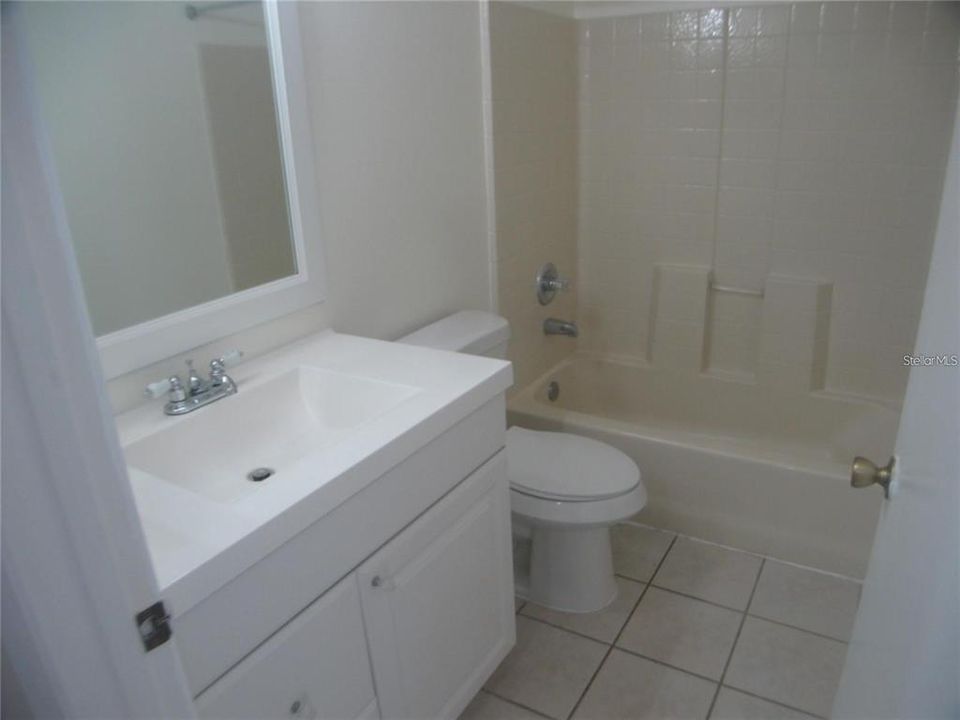 For Rent: $2,450 (3 beds, 2 baths, 1457 Square Feet)