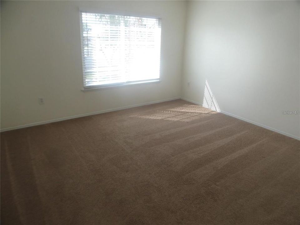 For Rent: $2,450 (3 beds, 2 baths, 1457 Square Feet)