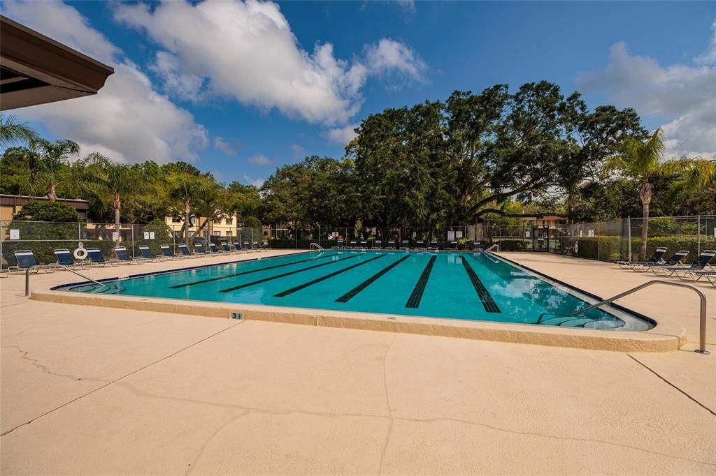 待售: $124,900 (1 贝兹, 1 浴室, 800 平方英尺)