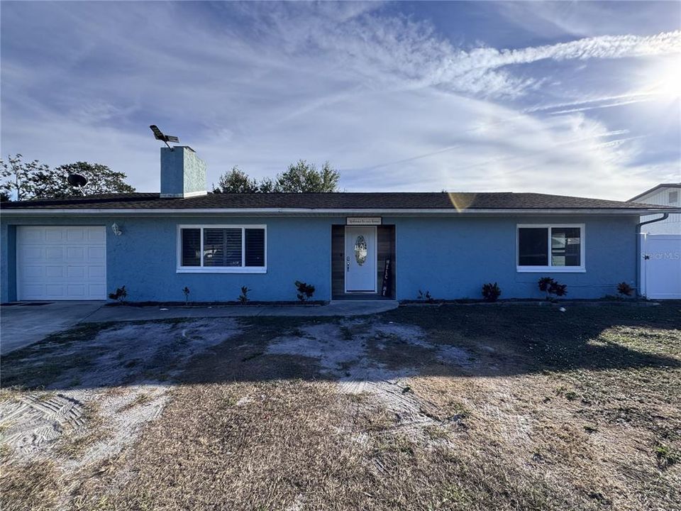 For Rent: $2,500 (2 beds, 2 baths, 1466 Square Feet)