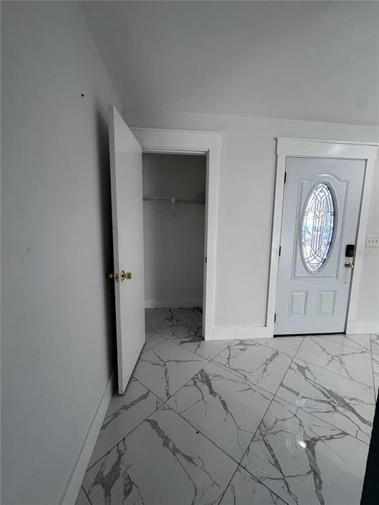 For Rent: $2,500 (2 beds, 2 baths, 1466 Square Feet)