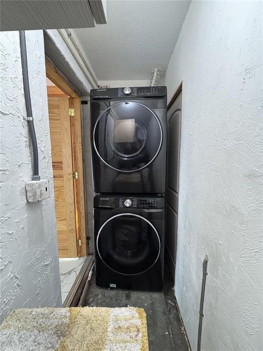 For Rent: $2,500 (2 beds, 2 baths, 1466 Square Feet)