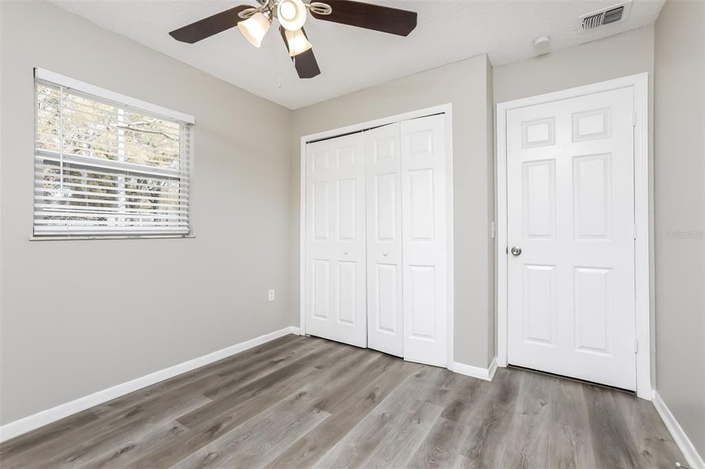 出租: $1,995 (3 贝兹, 2 浴室, 1683 平方英尺)