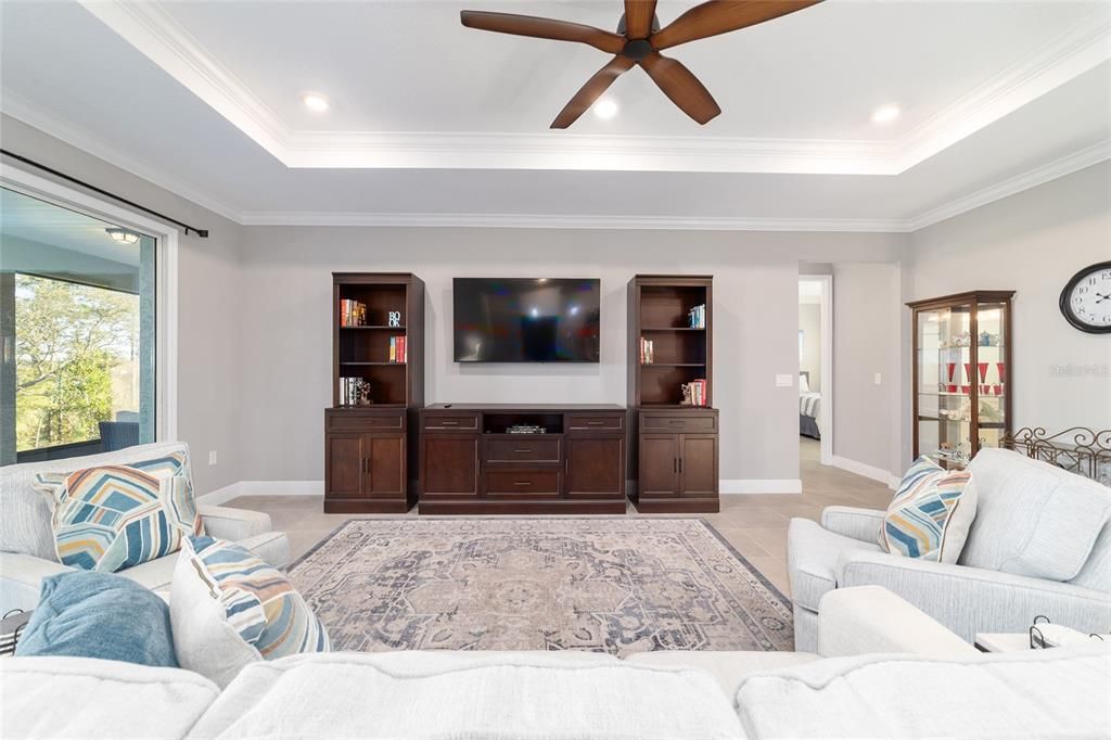 На продажу: $449,900 (3 спален, 2 ванн, 2275 Квадратных фут)