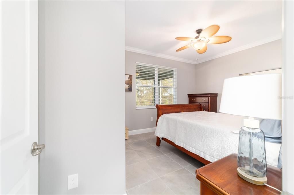 На продажу: $449,900 (3 спален, 2 ванн, 2275 Квадратных фут)