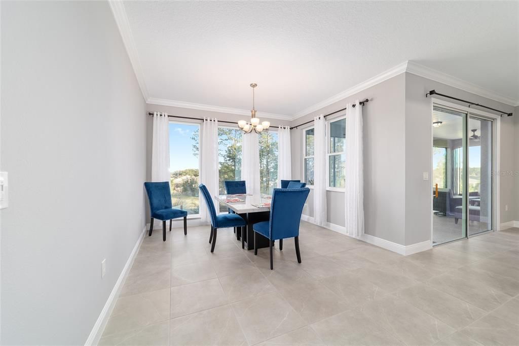 На продажу: $449,900 (3 спален, 2 ванн, 2275 Квадратных фут)