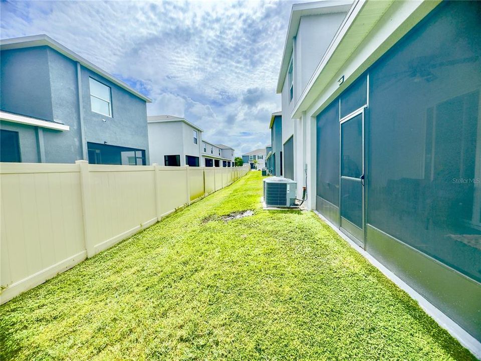 For Rent: $2,000 (3 beds, 2 baths, 1673 Square Feet)