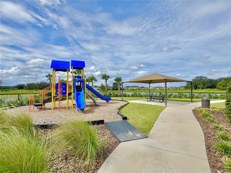 For Rent: $2,000 (3 beds, 2 baths, 1673 Square Feet)