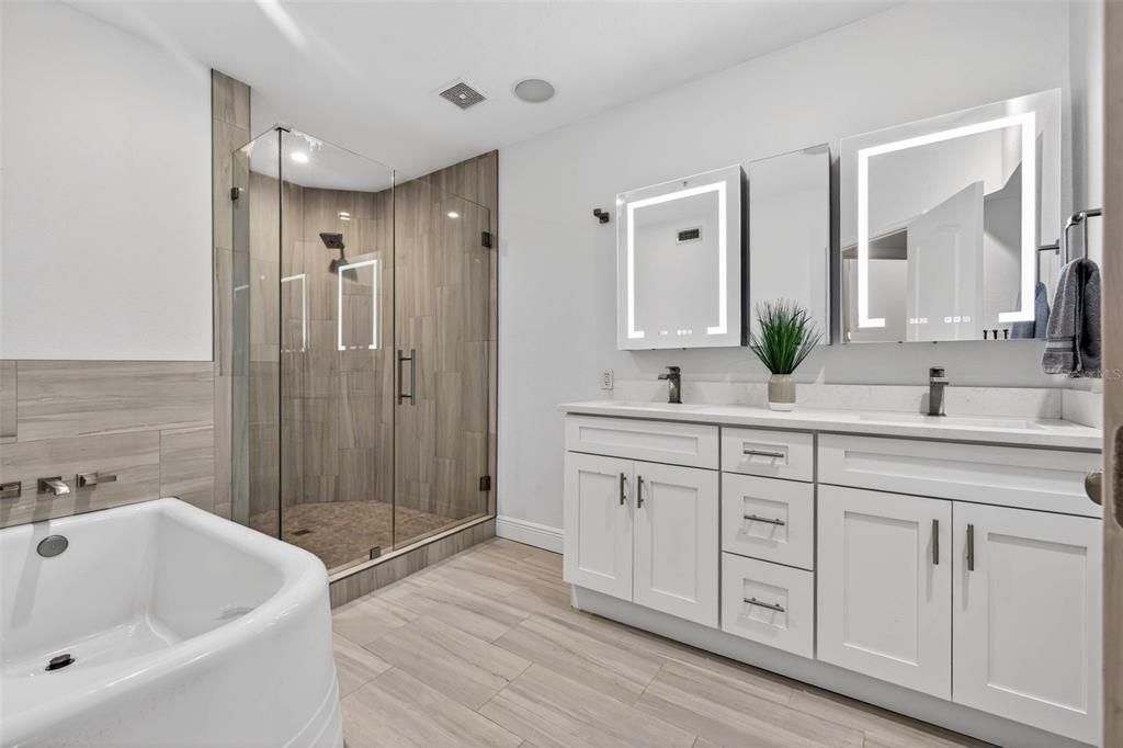 En Renta: $6,000 (3 camas, 2 baños, 2035 Pies cuadrados)