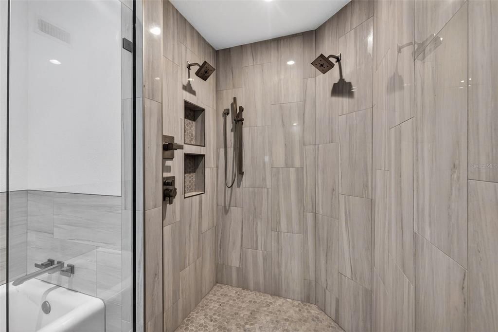 En Renta: $6,000 (3 camas, 2 baños, 2035 Pies cuadrados)