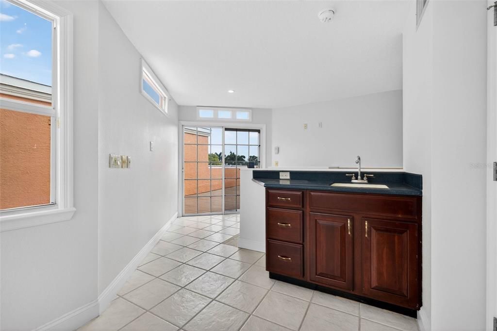 En Renta: $6,000 (3 camas, 2 baños, 2035 Pies cuadrados)