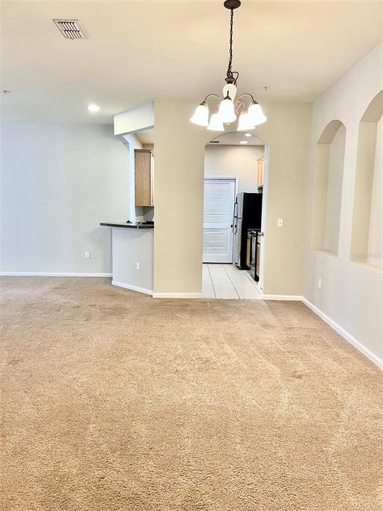 For Rent: $1,925 (3 beds, 2 baths, 1433 Square Feet)