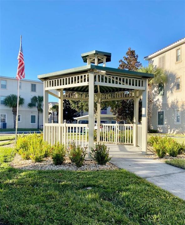 For Rent: $1,925 (3 beds, 2 baths, 1433 Square Feet)