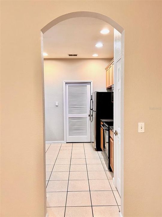 For Rent: $1,925 (3 beds, 2 baths, 1433 Square Feet)