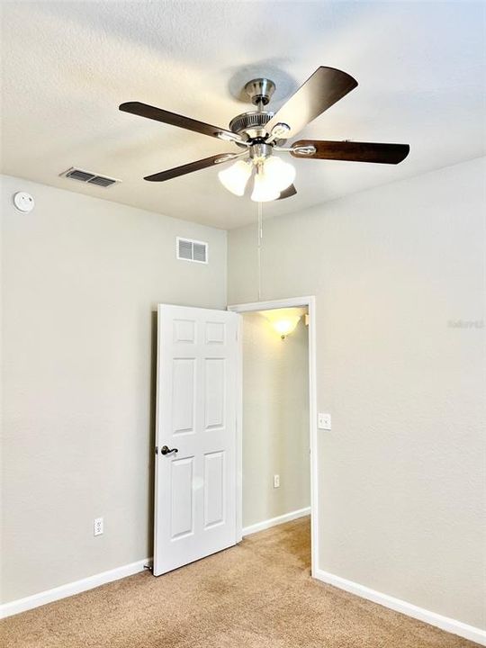 For Rent: $1,925 (3 beds, 2 baths, 1433 Square Feet)