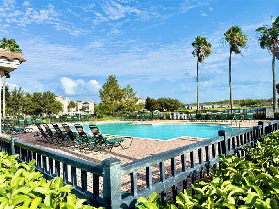 For Rent: $1,925 (3 beds, 2 baths, 1433 Square Feet)