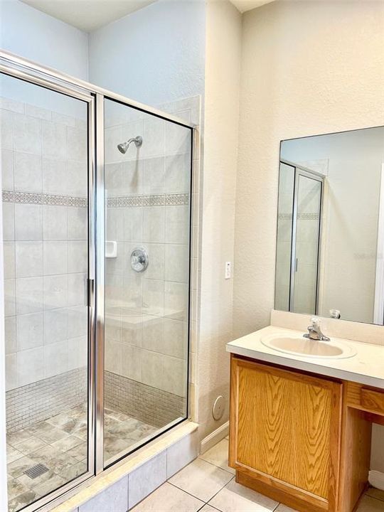 For Rent: $1,925 (3 beds, 2 baths, 1433 Square Feet)