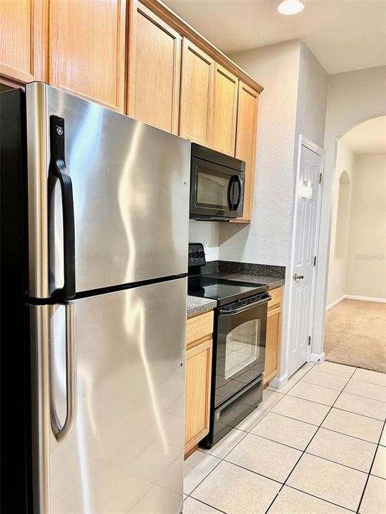 For Rent: $1,925 (3 beds, 2 baths, 1433 Square Feet)