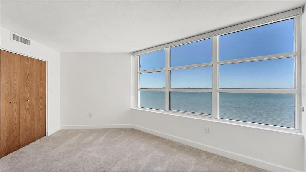 出租: $5,500 (2 贝兹, 2 浴室, 1642 平方英尺)