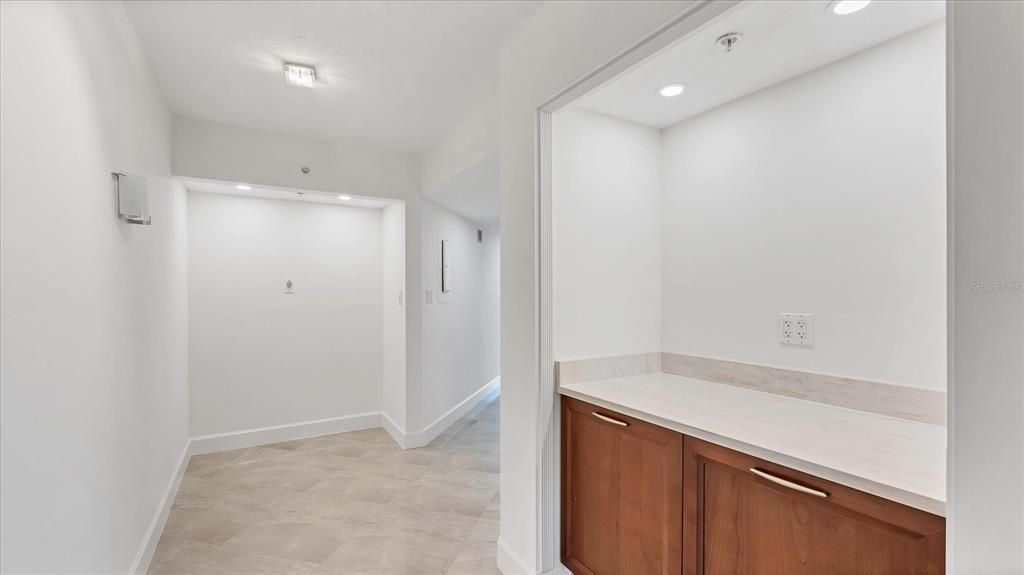 出租: $5,500 (2 贝兹, 2 浴室, 1642 平方英尺)