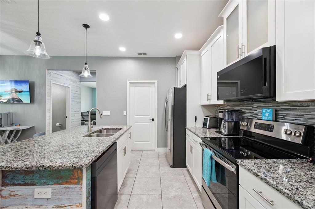 En Venta: $499,900 (3 camas, 2 baños, 2011 Pies cuadrados)