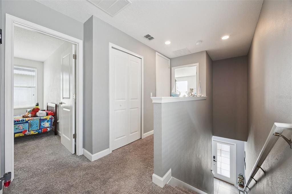 En Venta: $499,900 (3 camas, 2 baños, 2011 Pies cuadrados)