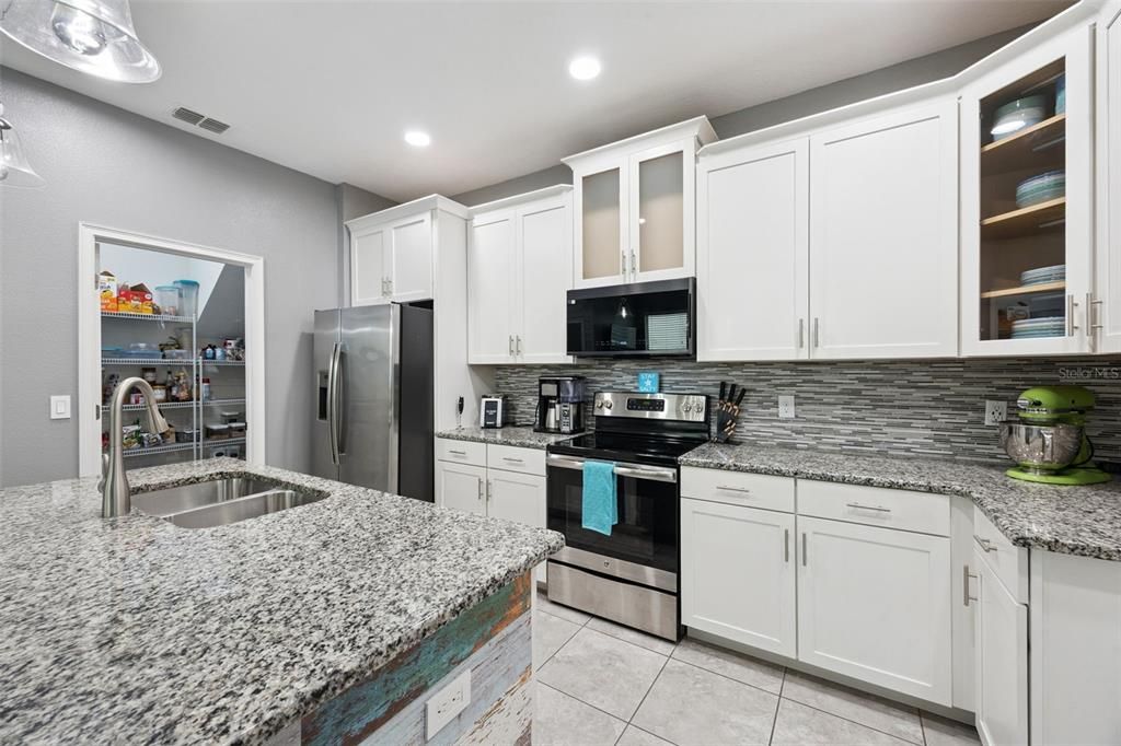 En Venta: $499,900 (3 camas, 2 baños, 2011 Pies cuadrados)