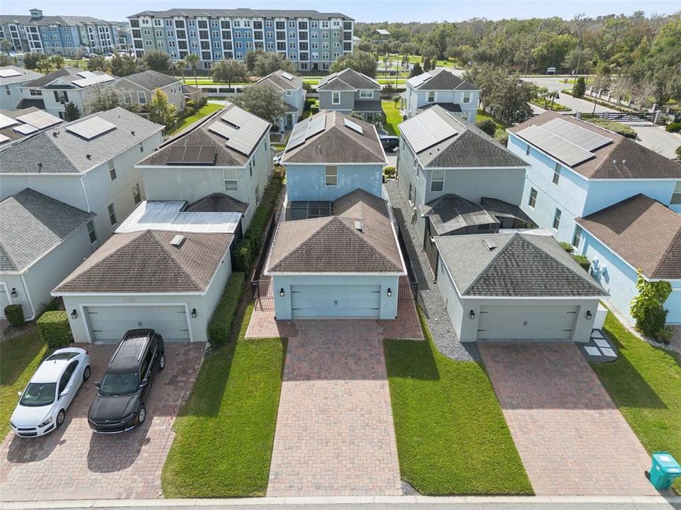 En Venta: $499,900 (3 camas, 2 baños, 2011 Pies cuadrados)