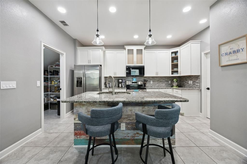 En Venta: $499,900 (3 camas, 2 baños, 2011 Pies cuadrados)