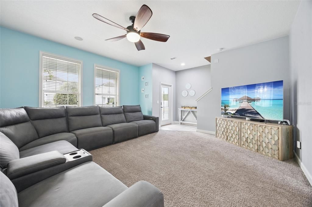 En Venta: $499,900 (3 camas, 2 baños, 2011 Pies cuadrados)