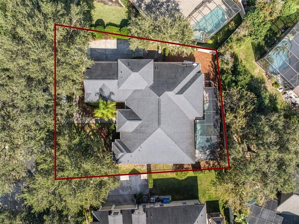 For Sale: $999,000 (5 beds, 4 baths, 3516 Square Feet)