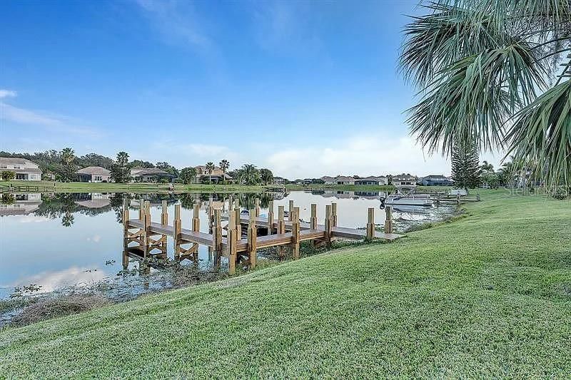 出租: $2,995 (4 贝兹, 3 浴室, 2452 平方英尺)