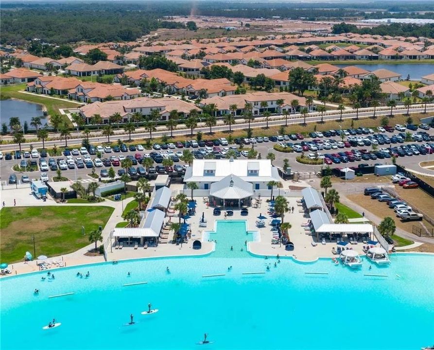 For Rent: $2,700 (4 beds, 2 baths, 2328 Square Feet)