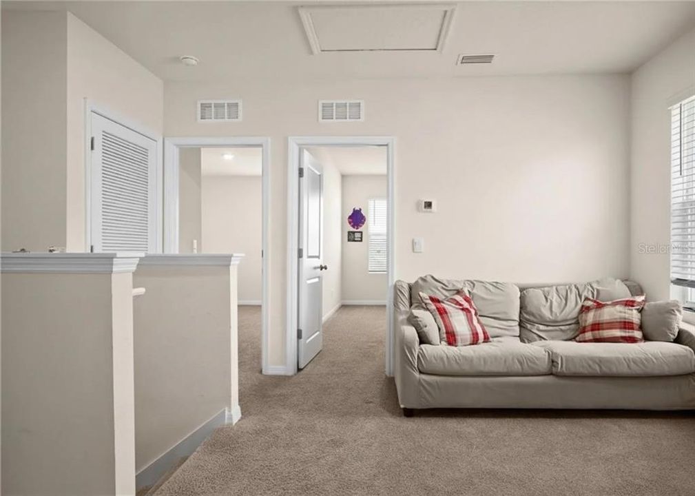 For Rent: $2,700 (4 beds, 2 baths, 2328 Square Feet)