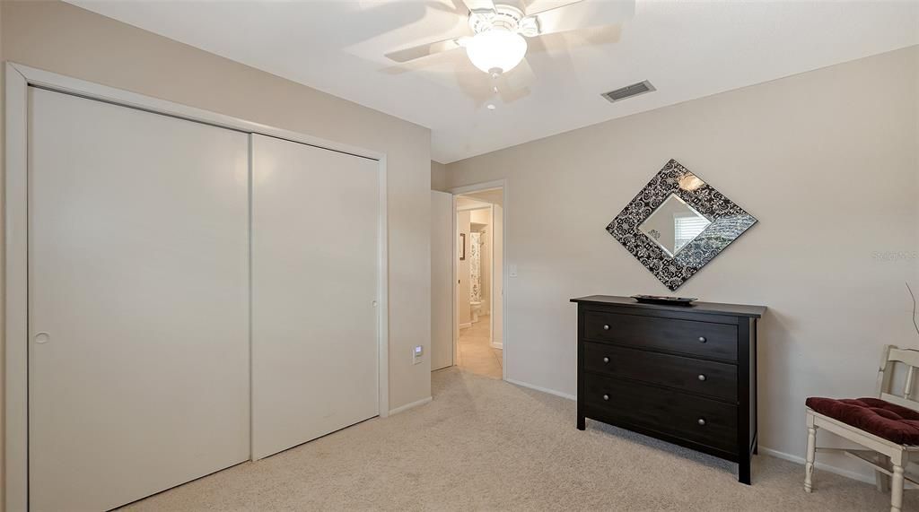 待售: $450,000 (3 贝兹, 2 浴室, 1407 平方英尺)