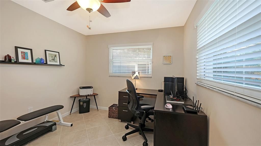 待售: $450,000 (3 贝兹, 2 浴室, 1407 平方英尺)