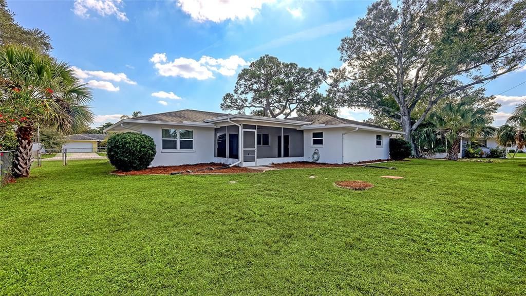 待售: $450,000 (3 贝兹, 2 浴室, 1407 平方英尺)