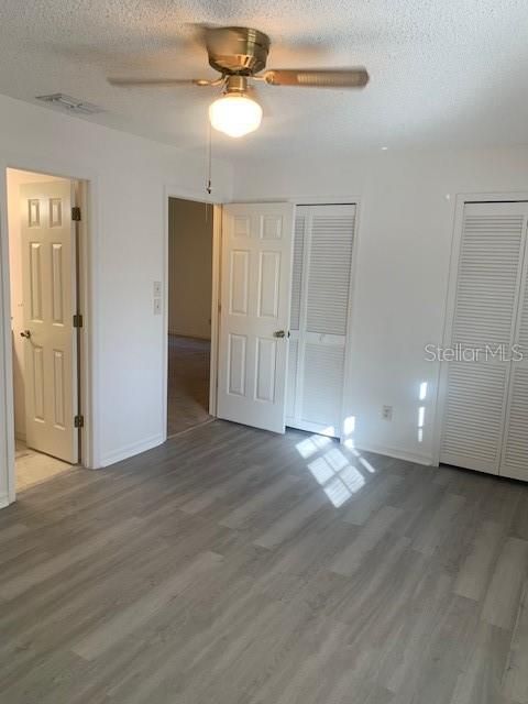 待售: $199,900 (2 贝兹, 2 浴室, 1351 平方英尺)