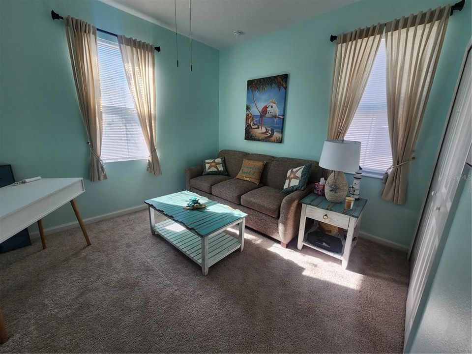 En Renta: $2,975 (2 camas, 2 baños, 1303 Pies cuadrados)