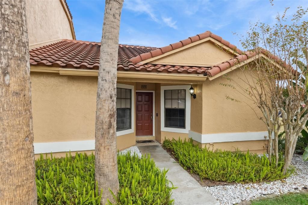 待售: $179,900 (2 贝兹, 2 浴室, 1015 平方英尺)