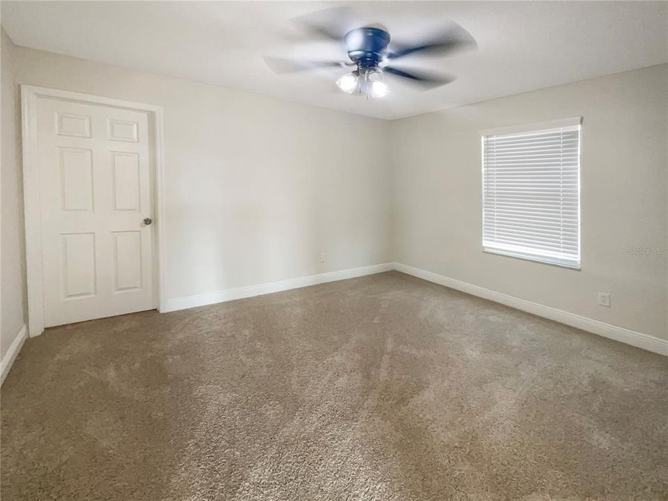 For Sale: $600,000 (5 beds, 4 baths, 3594 Square Feet)