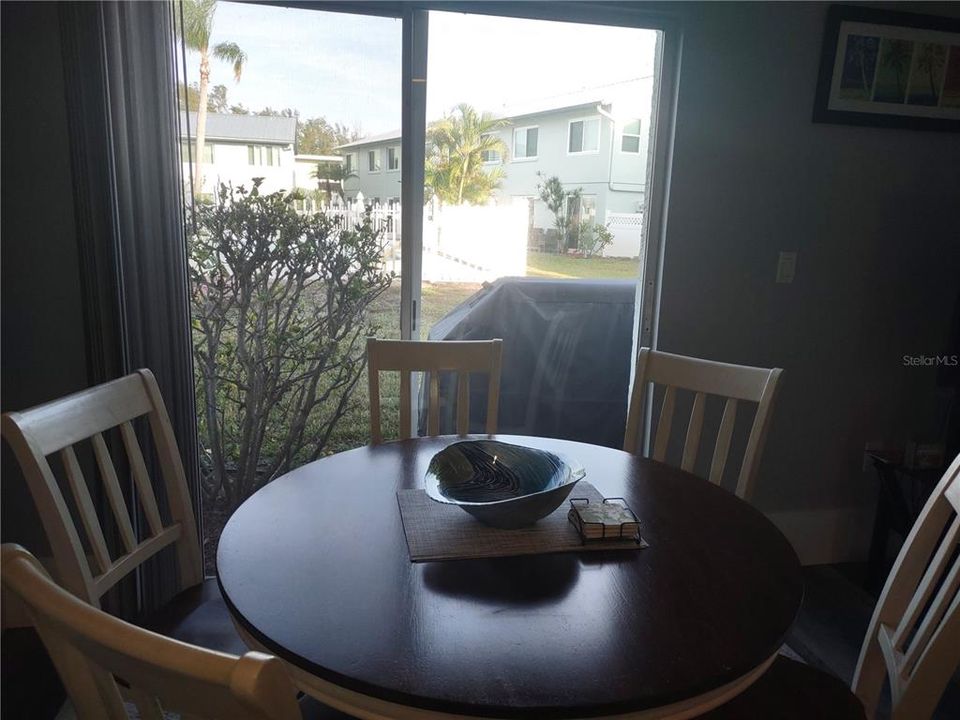 For Sale: $315,000 (2 beds, 2 baths, 1336 Square Feet)