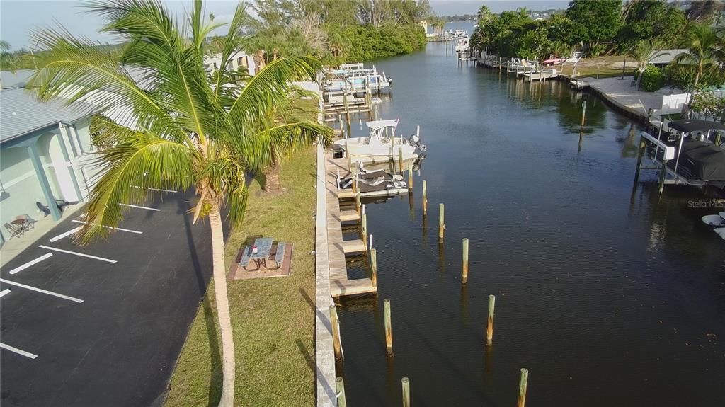 For Sale: $315,000 (2 beds, 2 baths, 1336 Square Feet)