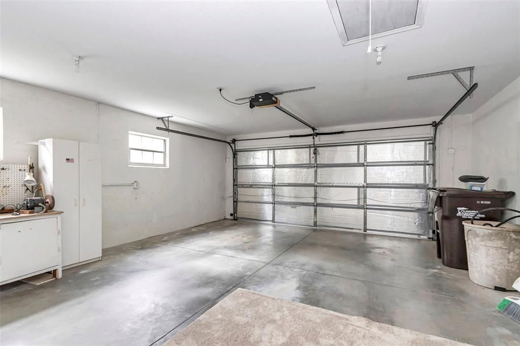 待售: $285,000 (3 贝兹, 2 浴室, 1730 平方英尺)