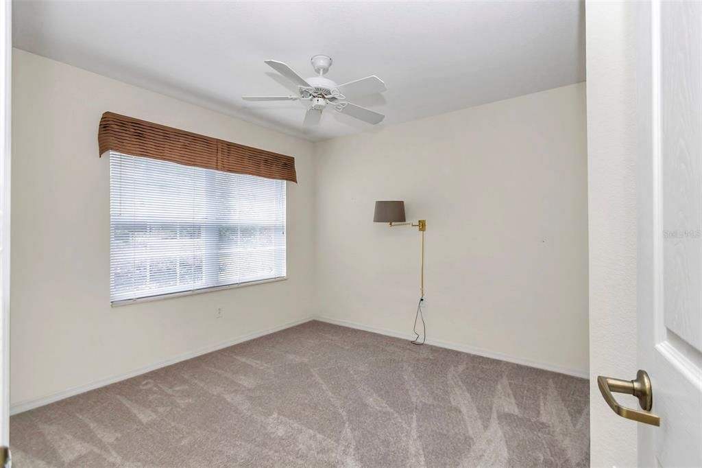 待售: $285,000 (3 贝兹, 2 浴室, 1730 平方英尺)